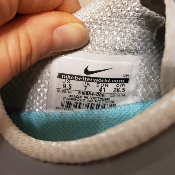 Nike FS Lite Run Performance Running Shoe Size 9.5 - Picture 6 of 6